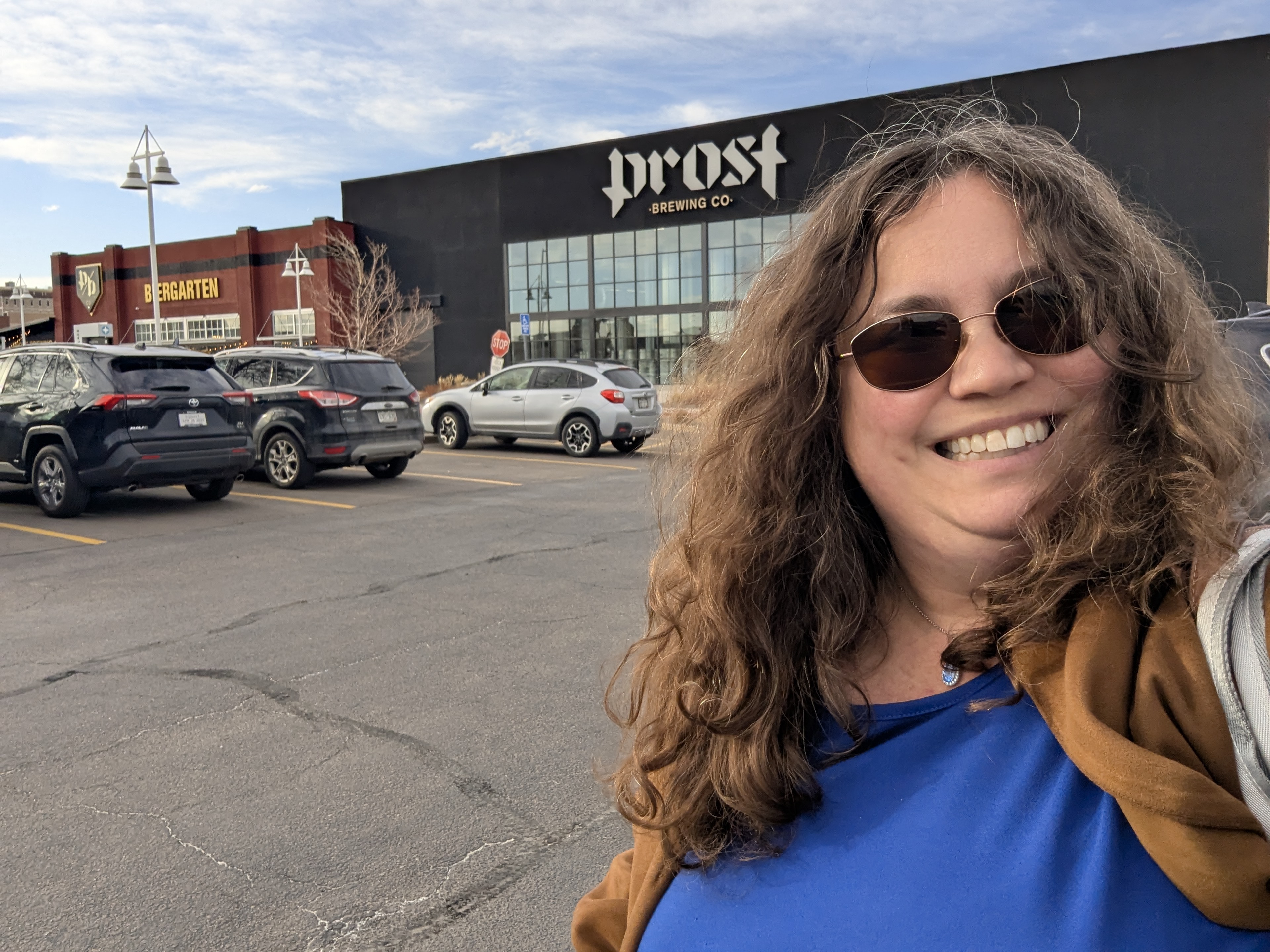 Advanced Space Happy Hour, Kari Sanders